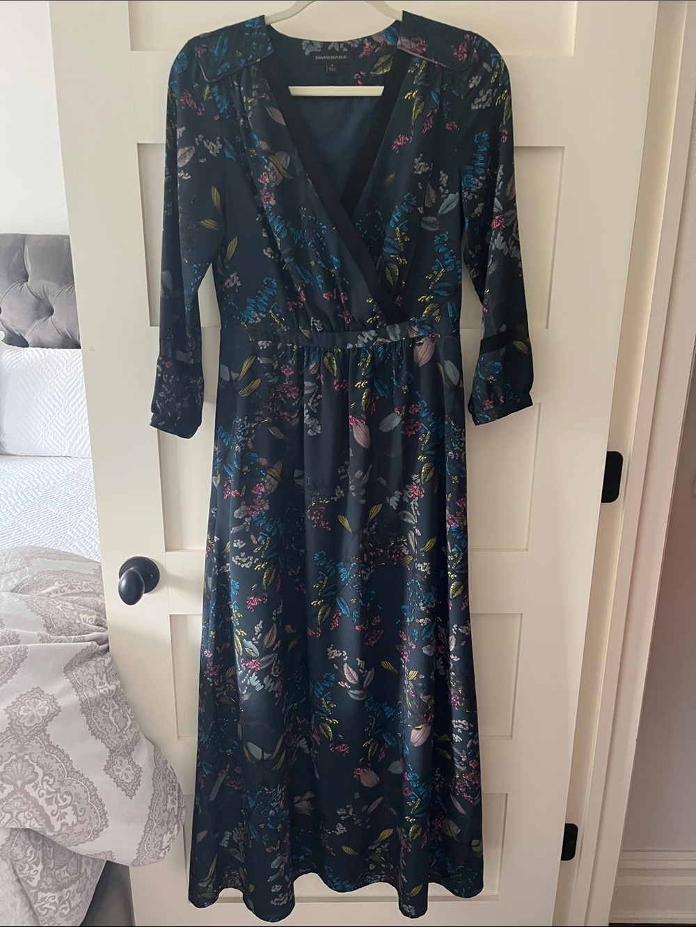 Beautiful dark green maxi with botanical print